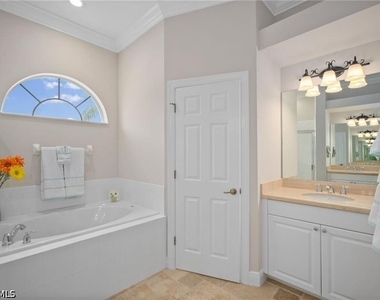 8884 Mustang Island Circle - Photo Thumbnail 23