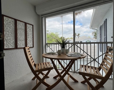 7087 Barrington Circle - Photo Thumbnail 13