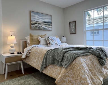 7087 Barrington Circle - Photo Thumbnail 23