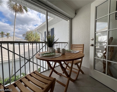 7087 Barrington Circle - Photo Thumbnail 15