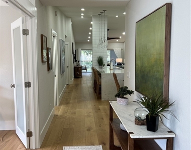 7087 Barrington Circle - Photo Thumbnail 1