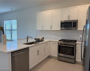 20623 Fair Oak Lane - Photo Thumbnail 4