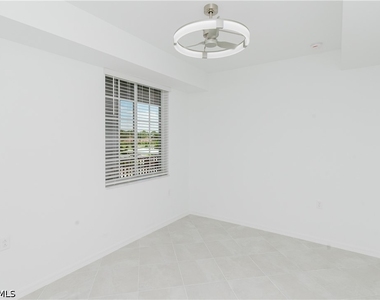18451 Copperhead Court N - Photo Thumbnail 10