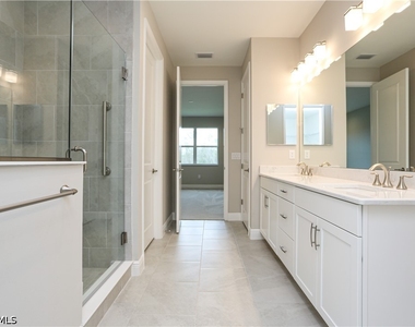 2626 Seychelles Circle - Photo Thumbnail 27