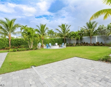 2626 Seychelles Circle - Photo Thumbnail 45