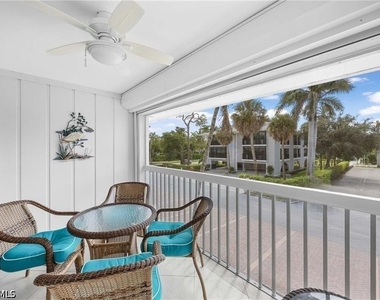 1222 Gordon Drive - Photo Thumbnail 16