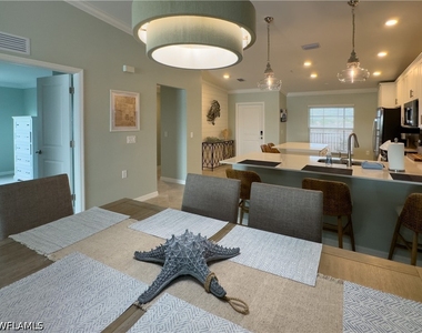 5445 Double Eagle Circle - Photo Thumbnail 10