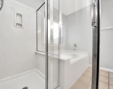 16526 Cairngrove Lane - Photo Thumbnail 30