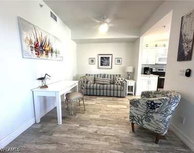2880 Cypress Trace Circle - Photo Thumbnail 4