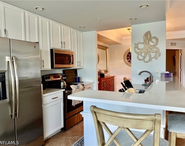 9514 Avellino Way - Photo Thumbnail 29