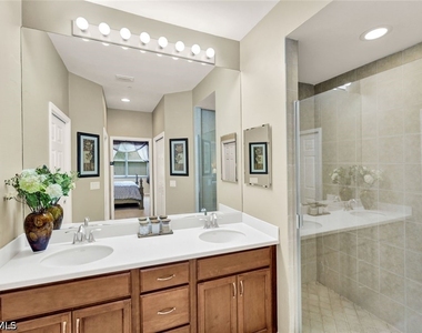28436 Altessa Way - Photo Thumbnail 10
