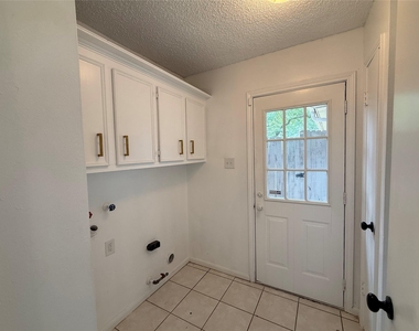 1847 Spruce Knob Drive - Photo Thumbnail 9