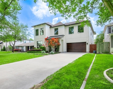 1507 Martin Street - Photo Thumbnail 2