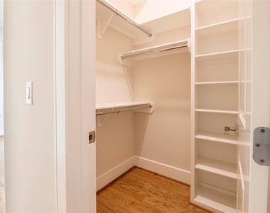 1507 Martin Street - Photo Thumbnail 39