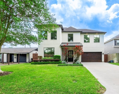 1507 Martin Street - Photo Thumbnail 1