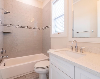 1507 Martin Street - Photo Thumbnail 36