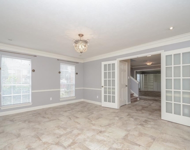 24706 Mather Drive - Photo Thumbnail 5