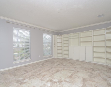 24706 Mather Drive - Photo Thumbnail 7
