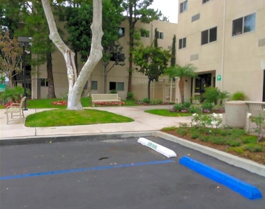 25109 Ebony Ln - Photo Thumbnail 3