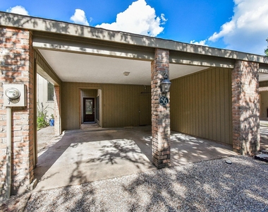 9400 Doliver Drive - Photo Thumbnail 4