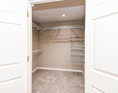 9400 Doliver Drive - Photo Thumbnail 27
