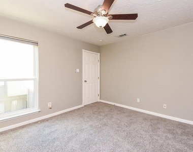 9400 Doliver Drive - Photo Thumbnail 32
