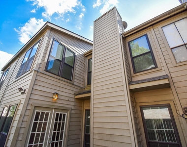 9400 Doliver Drive - Photo Thumbnail 38