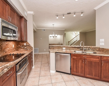 9400 Doliver Drive - Photo Thumbnail 13