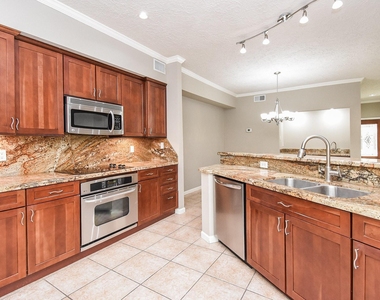9400 Doliver Drive - Photo Thumbnail 12