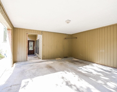 9400 Doliver Drive - Photo Thumbnail 40