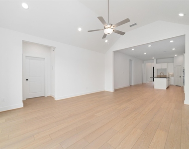 5177 Enchanted Pine Ct - Photo Thumbnail 12