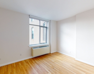 120 W. 21st - Photo Thumbnail 4