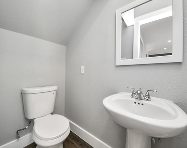 15423 Ridingwood Drive - Photo Thumbnail 32
