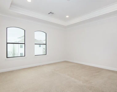 1508 Johnson Street - Photo Thumbnail 16