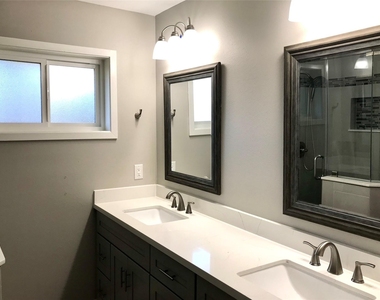 5470 Carew Street - Photo Thumbnail 16