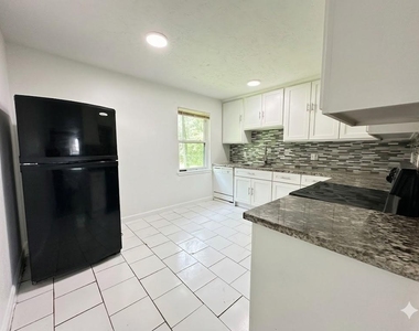 3507 Goodhope Street - Photo Thumbnail 3