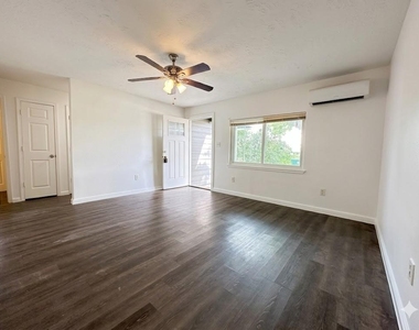 3507 Goodhope Street - Photo Thumbnail 2