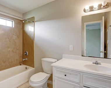 330 6th Street - Photo Thumbnail 7