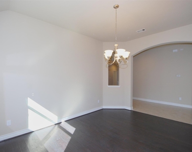 5607 S Denham Ridge Lane - Photo Thumbnail 14