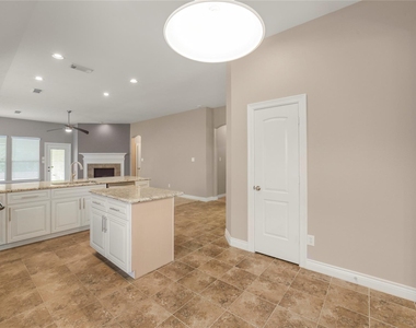 13715 Cypresswood Crossing Boulevard - Photo Thumbnail 10