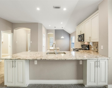 13715 Cypresswood Crossing Boulevard - Photo Thumbnail 19