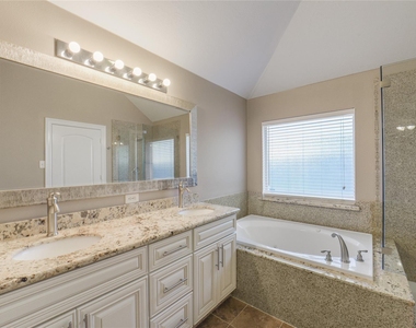 13715 Cypresswood Crossing Boulevard - Photo Thumbnail 33
