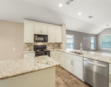13715 Cypresswood Crossing Boulevard - Photo Thumbnail 13