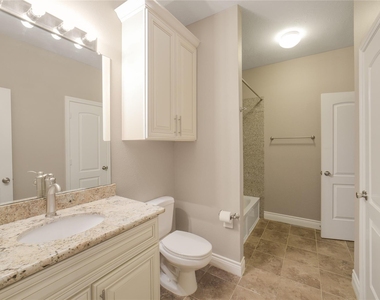 13715 Cypresswood Crossing Boulevard - Photo Thumbnail 39