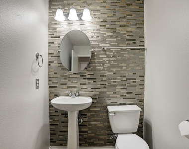 223 Sunset Colony Drive - Photo Thumbnail 27