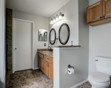 223 Sunset Colony Drive - Photo Thumbnail 16