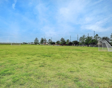 223 Sunset Colony Drive - Photo Thumbnail 38