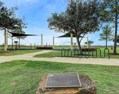 223 Sunset Colony Drive - Photo Thumbnail 34