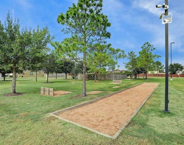 223 Sunset Colony Drive - Photo Thumbnail 40