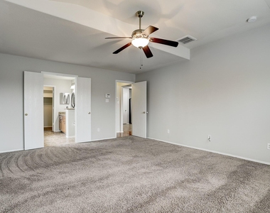 223 Sunset Colony Drive - Photo Thumbnail 13